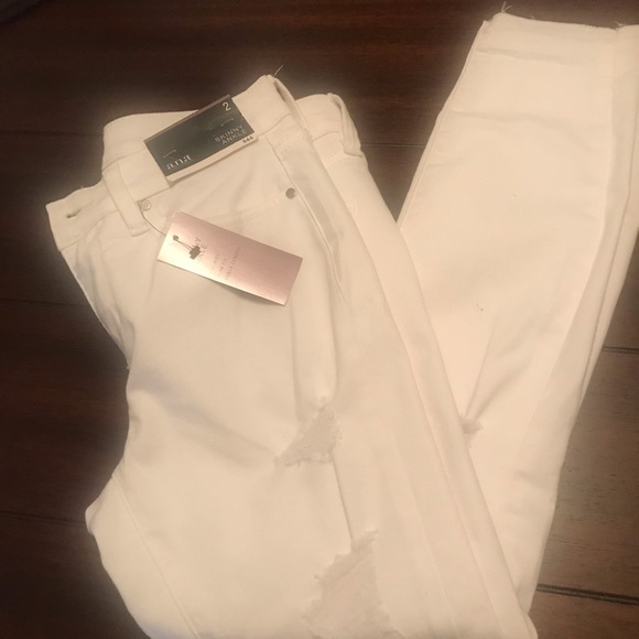 New distressed white jeans - Picture 3 of 6